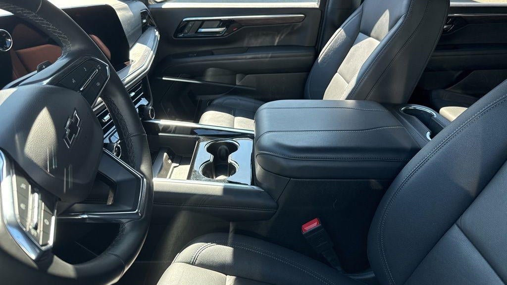 2025 Chevrolet Suburban Z71