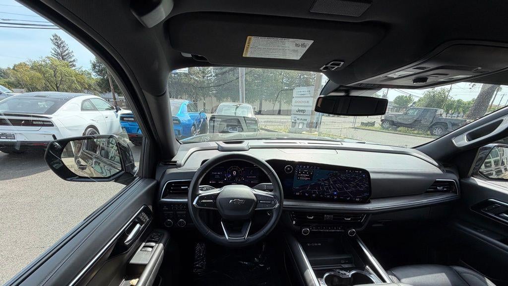 2025 Chevrolet Suburban Z71