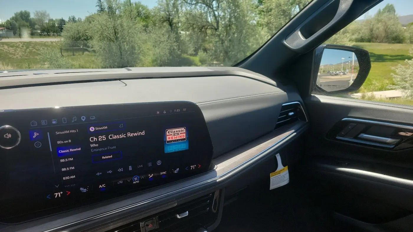 2025 Chevrolet Suburban Z71