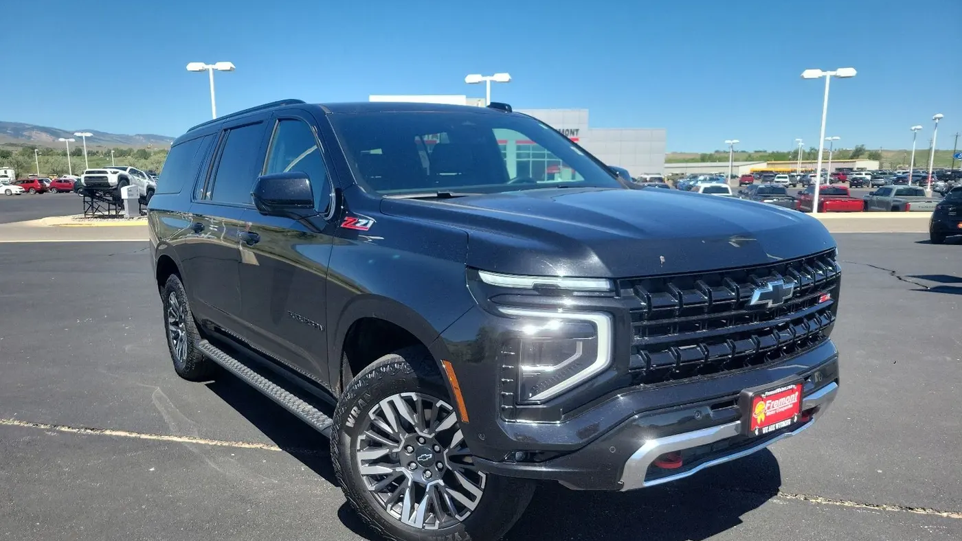 2025 Chevrolet Suburban Z71