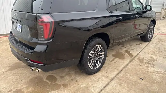 2025 Chevrolet Suburban Z71