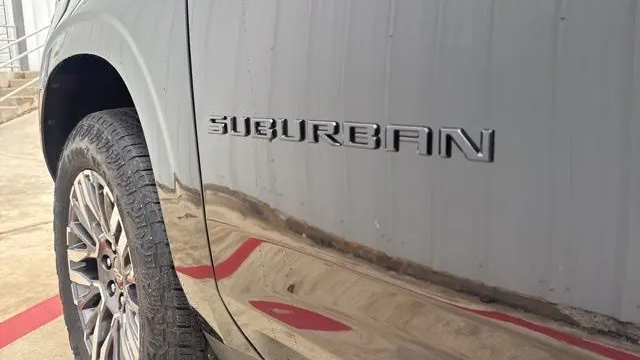 2025 Chevrolet Suburban Z71
