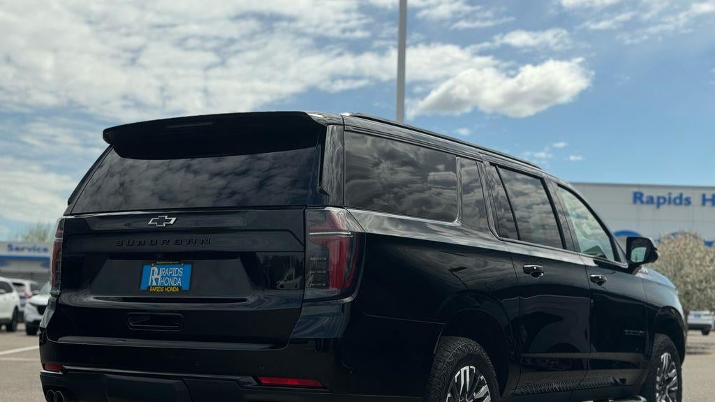 2025 Chevrolet Suburban Z71