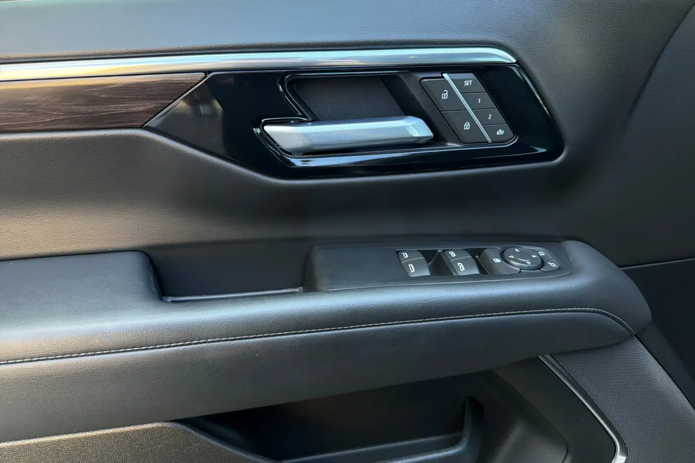 2025 Chevrolet Suburban - $58,886