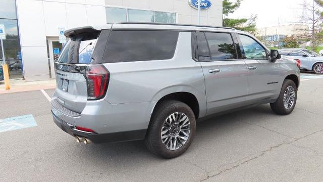 2025 Chevrolet Suburban Z71