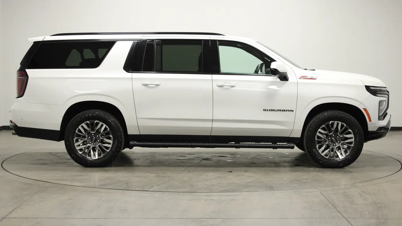 2025 Chevrolet Suburban Z71