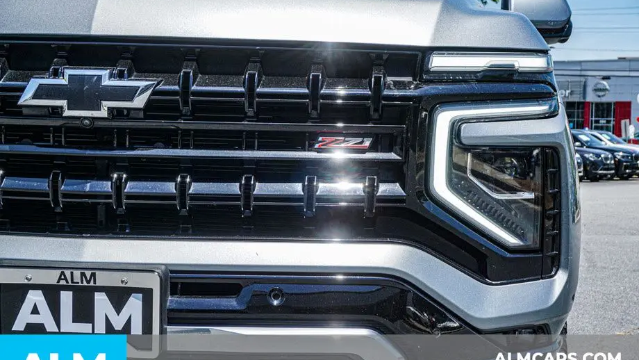 2025 Chevrolet Suburban Z71