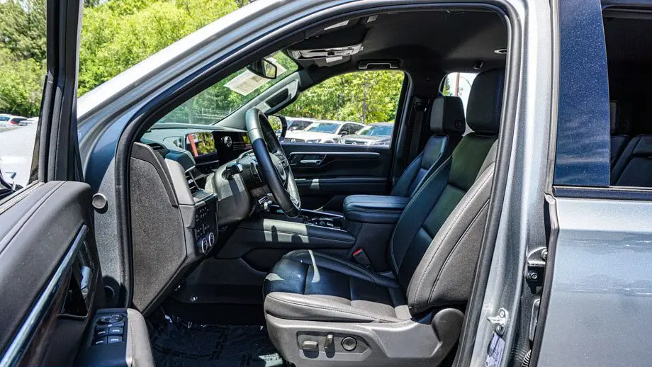 2025 Chevrolet Suburban Z71