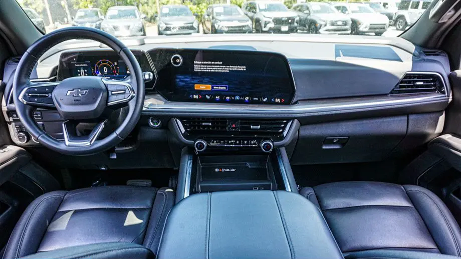 2025 Chevrolet Suburban Z71