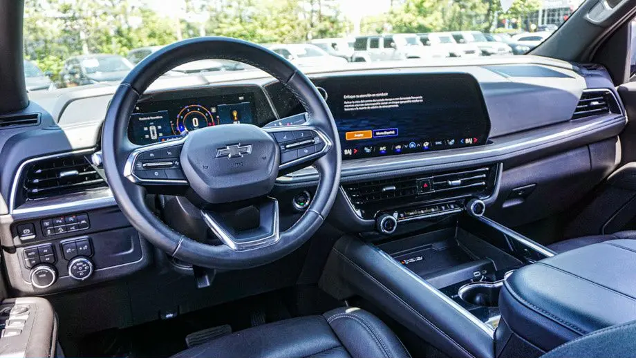 2025 Chevrolet Suburban Z71