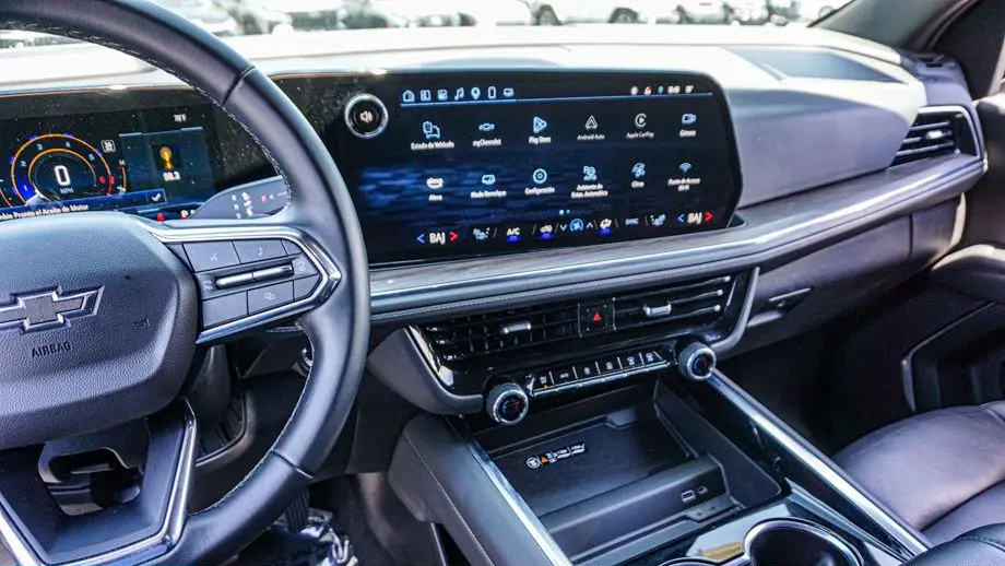 2025 Chevrolet Suburban Z71