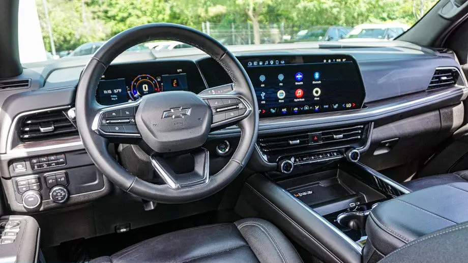 2025 Chevrolet Suburban Z71