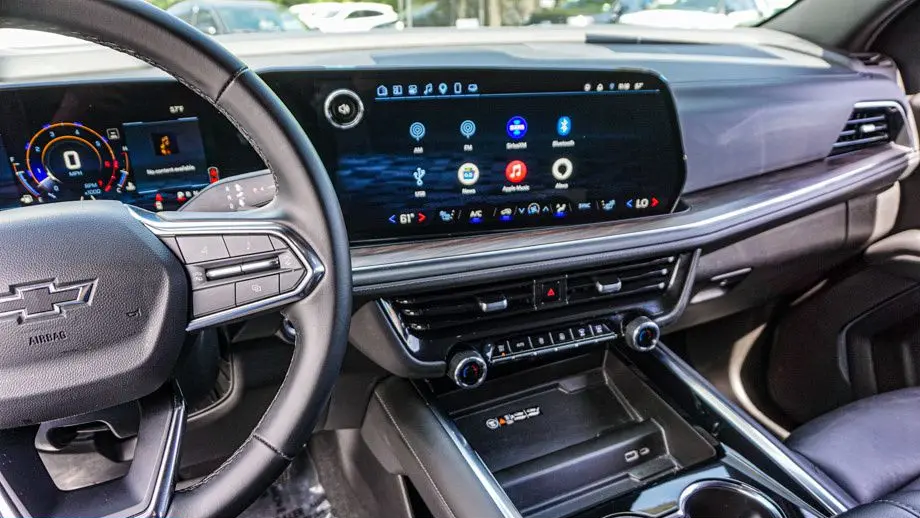 2025 Chevrolet Suburban Z71