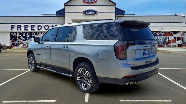 2025 Chevrolet Suburban Z71
