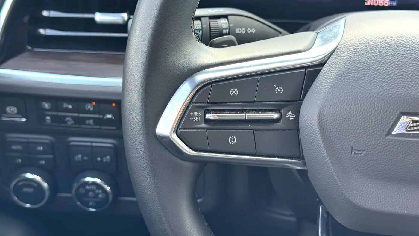 2025 Chevrolet Suburban Z71