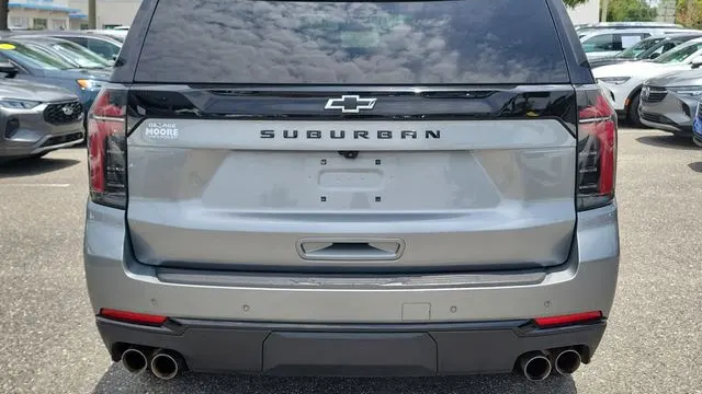 2025 Chevrolet Suburban Z71