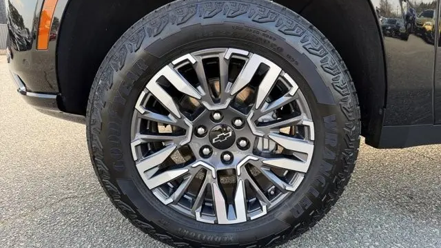 2025 Chevrolet Suburban Z71