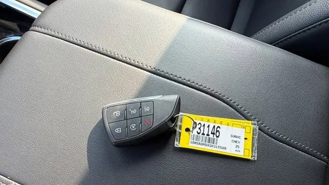 2025 Chevrolet Suburban Z71