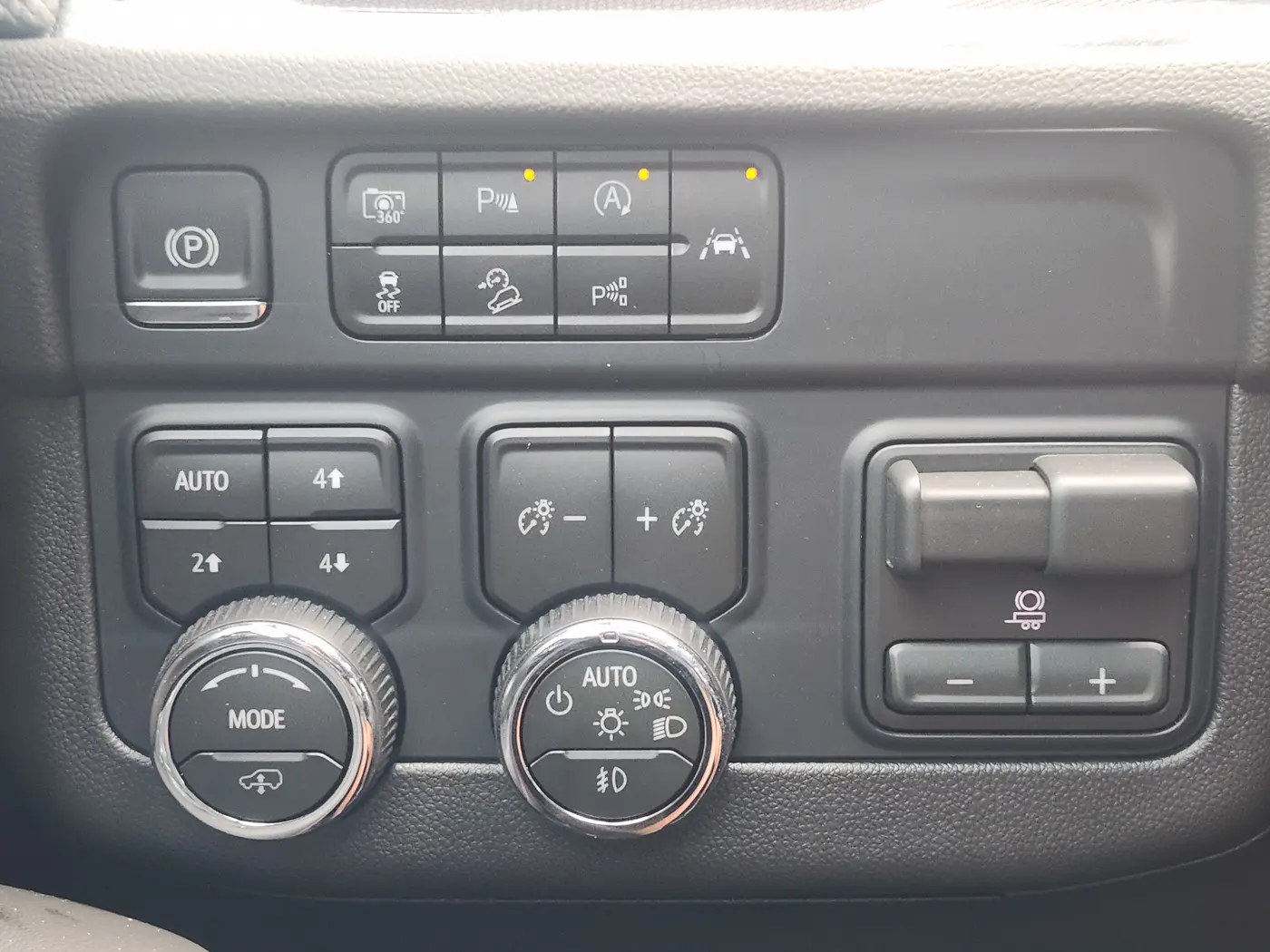 2026 Chevrolet Suburban - $79,915
