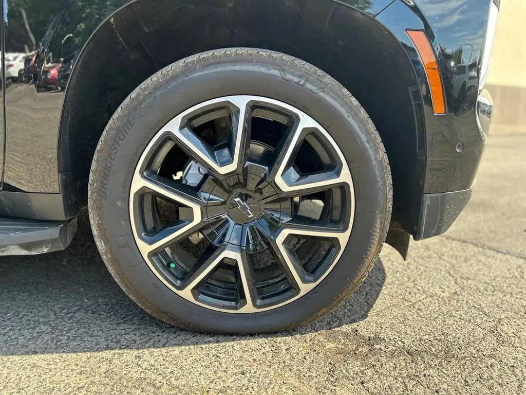 2026 Chevrolet Suburban - $72,145