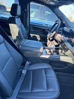 2025 Suburban Thumbnail 23