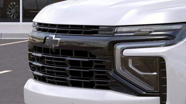 2025 Chevrolet Suburban RST