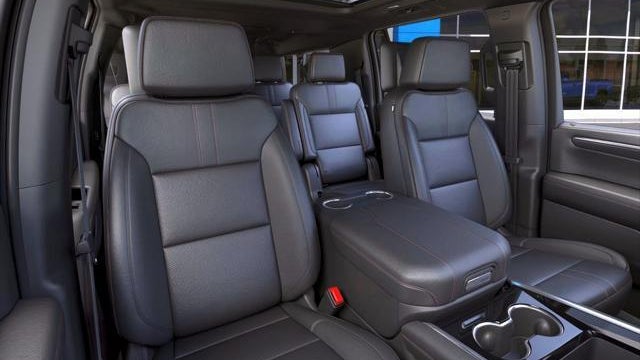 2025 Chevrolet Suburban RST