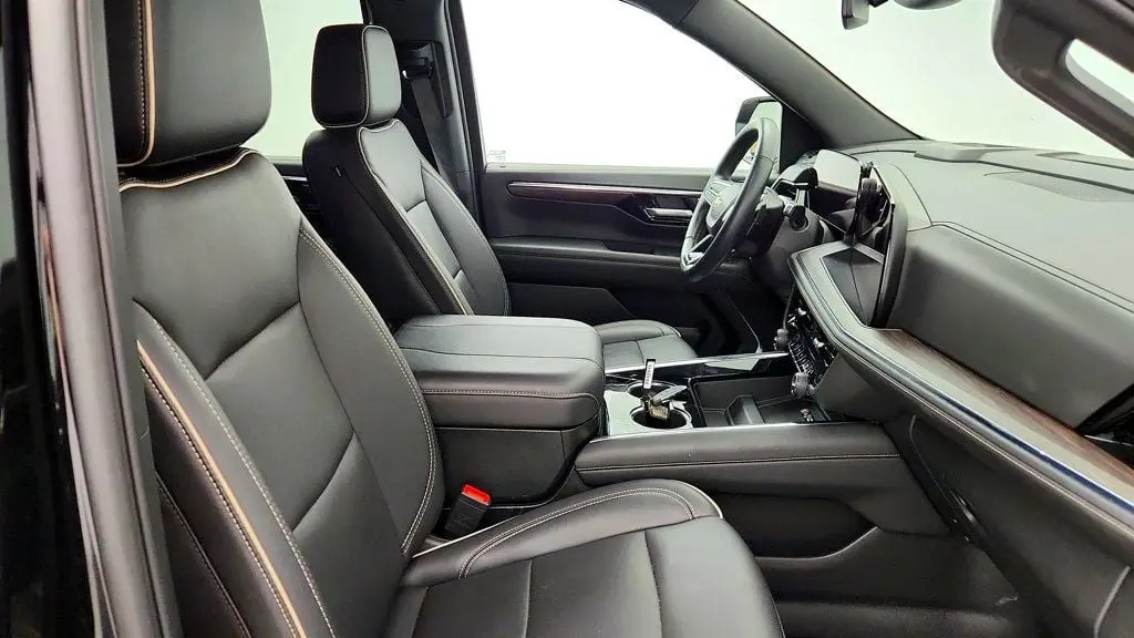 2026 Chevrolet Suburban - $68,995