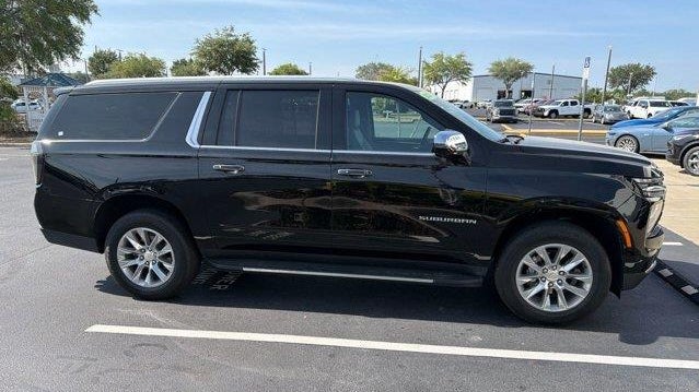 2025 Chevrolet Suburban Premier