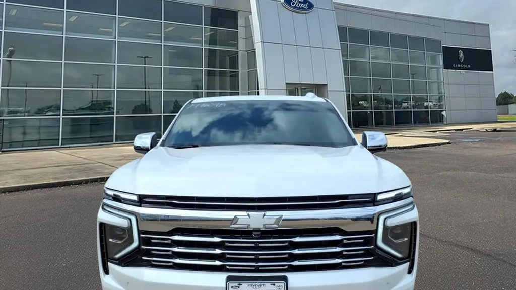 2025 Chevrolet Suburban Premier