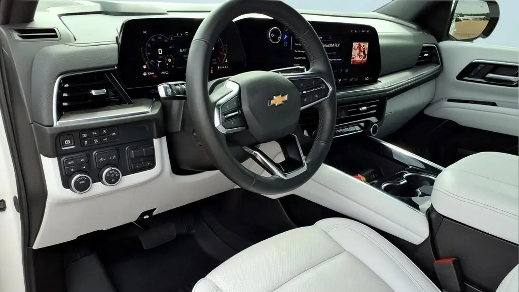 2025 Chevrolet Suburban Premier