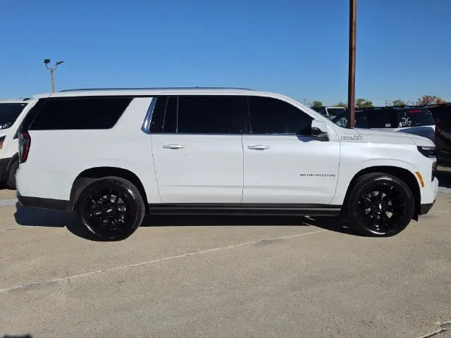 2026 Chevrolet Suburban - $81,001