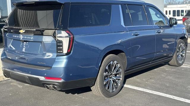 2025 Chevrolet Suburban High Country