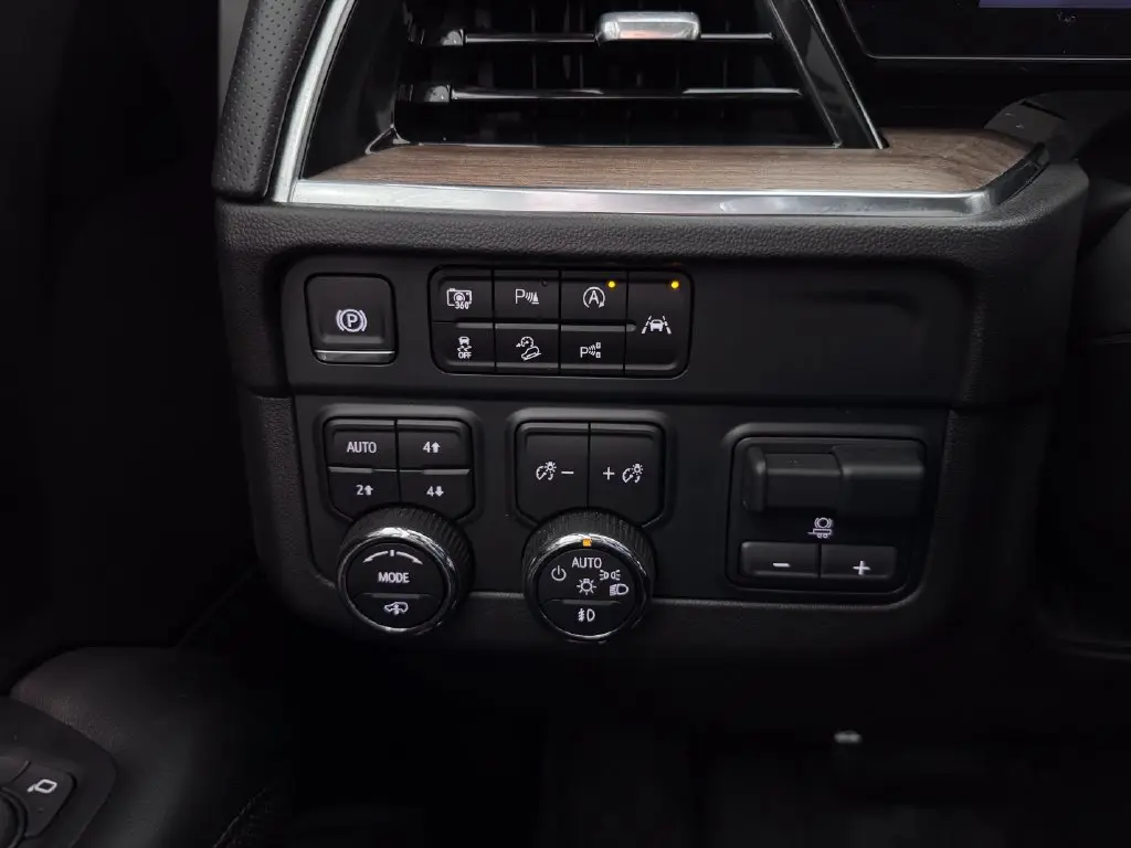 2025 Chevrolet Suburban - $80,987