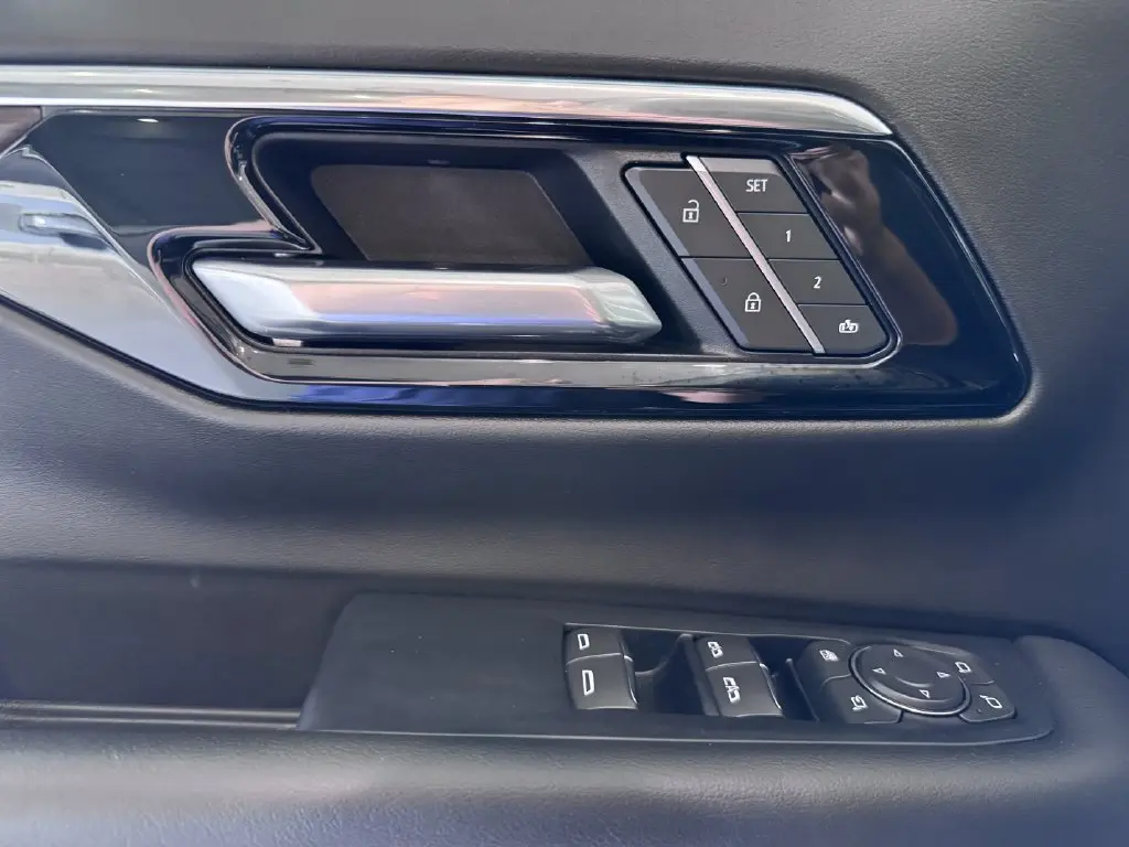 2025 Chevrolet Suburban - $80,987