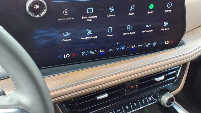 2025 Chevrolet Suburban High Country