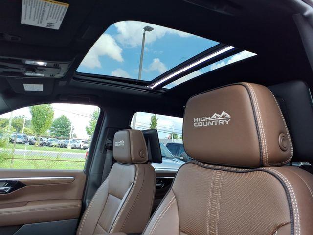 2025 Chevrolet Suburban - $72,899