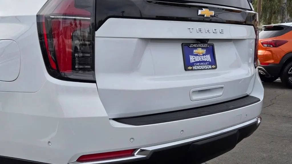 2025 Chevrolet Tahoe LS