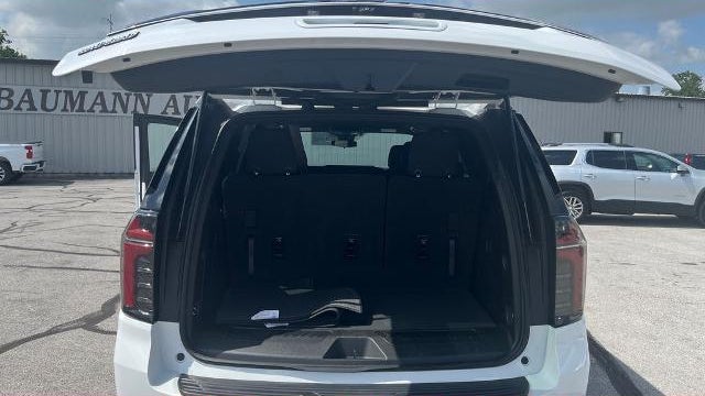 2025 Chevrolet Tahoe LS