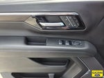 2025 Tahoe Thumbnail 17