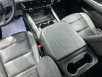 2025 Tahoe Thumbnail 24