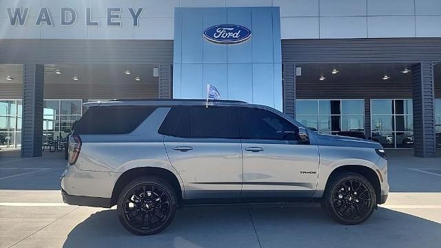 2025 Chevrolet Tahoe RST