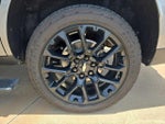 2025 Tahoe Thumbnail 33