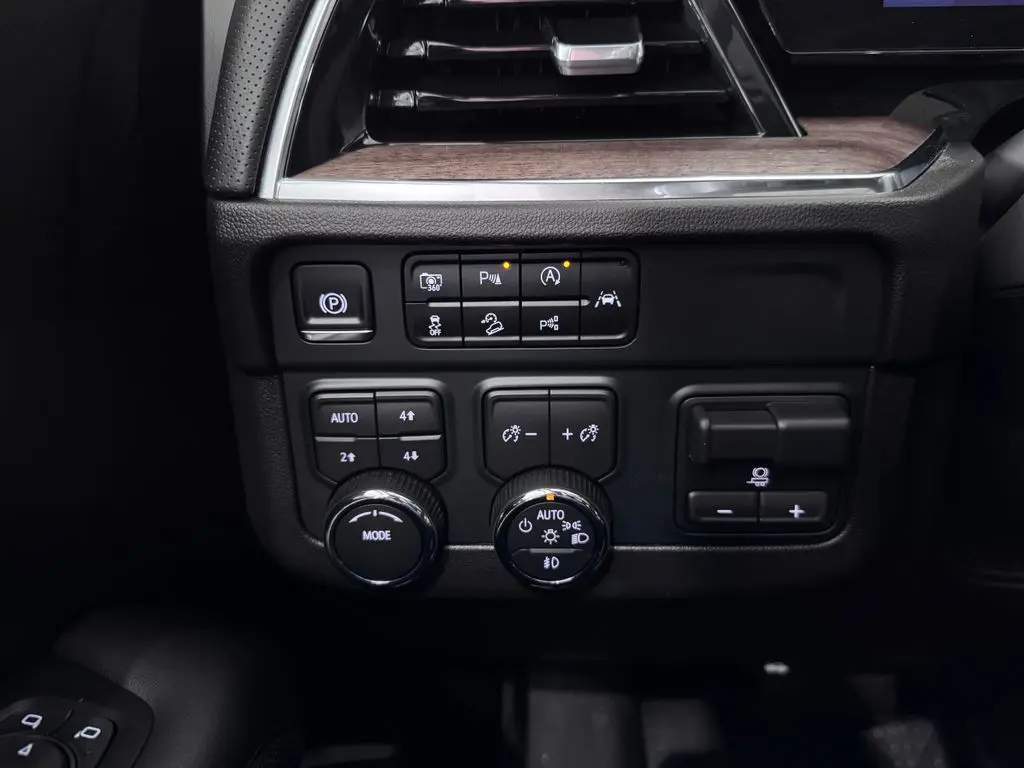2025 Chevrolet Tahoe - $74,987
