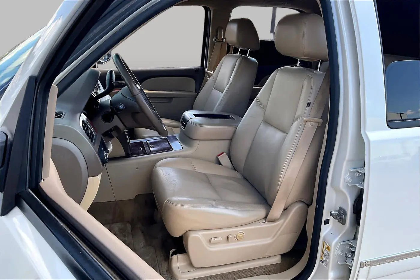 2011 Chevrolet Tahoe - $14,913