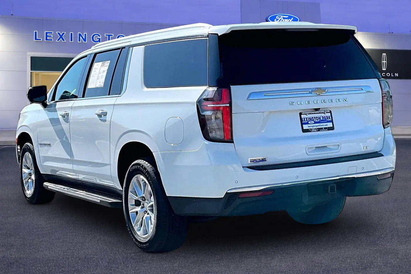 2021 Chevrolet Suburban - $26,900
