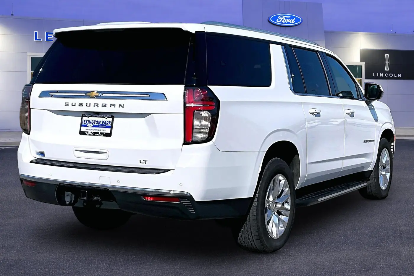 2021 Chevrolet Suburban - $26,900