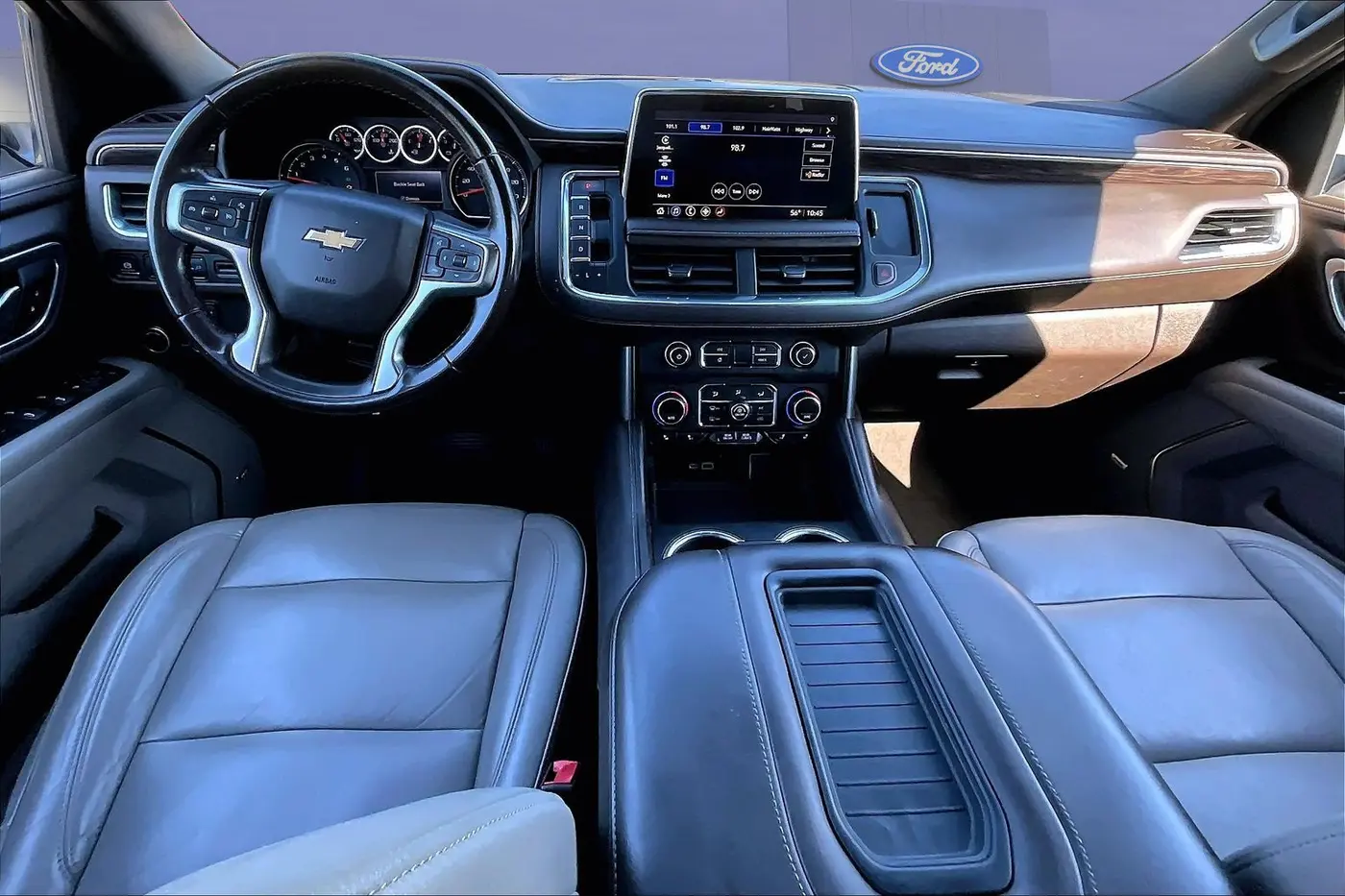 2021 Chevrolet Suburban - $26,900
