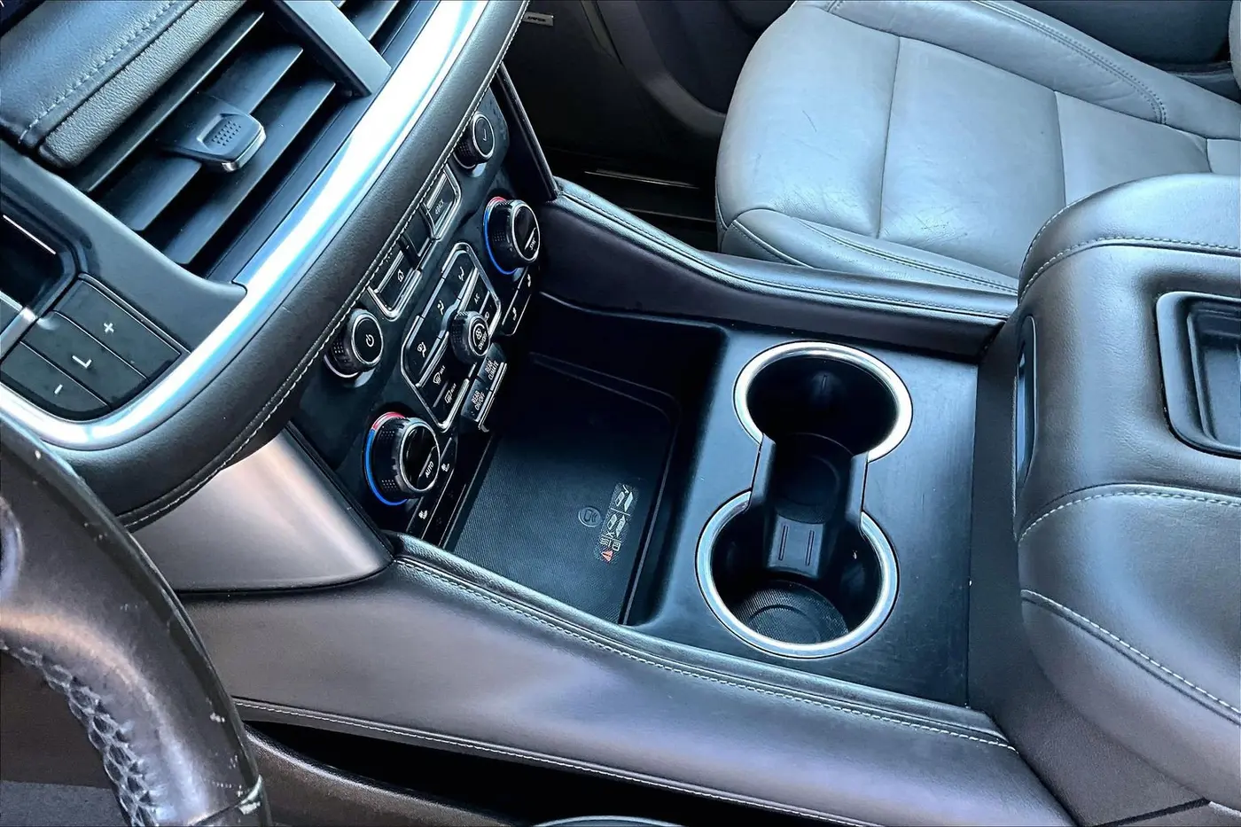 2021 Chevrolet Suburban - $26,900