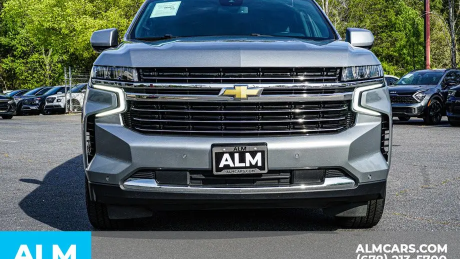 2024 Chevrolet Suburban LT